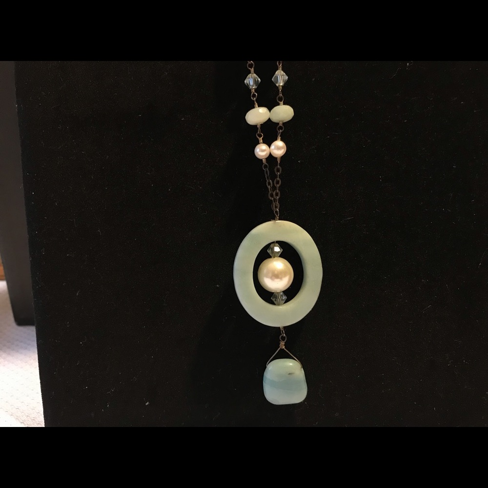 Stone Necklace - Picture 2 of 8